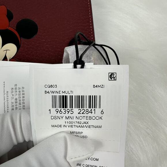 Disney X Coach Notebook In Regenerative Leather With Minnie In Wine CQ803 NWT - Picture 4 of 8